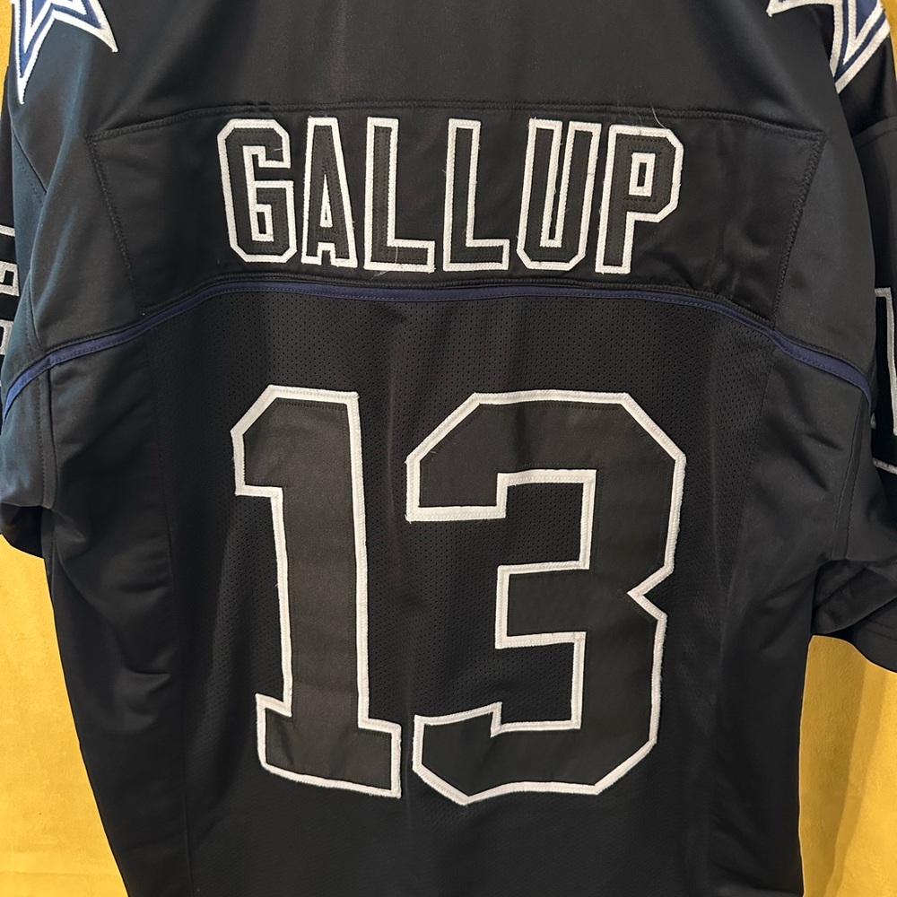 Men's Black Football Jersey